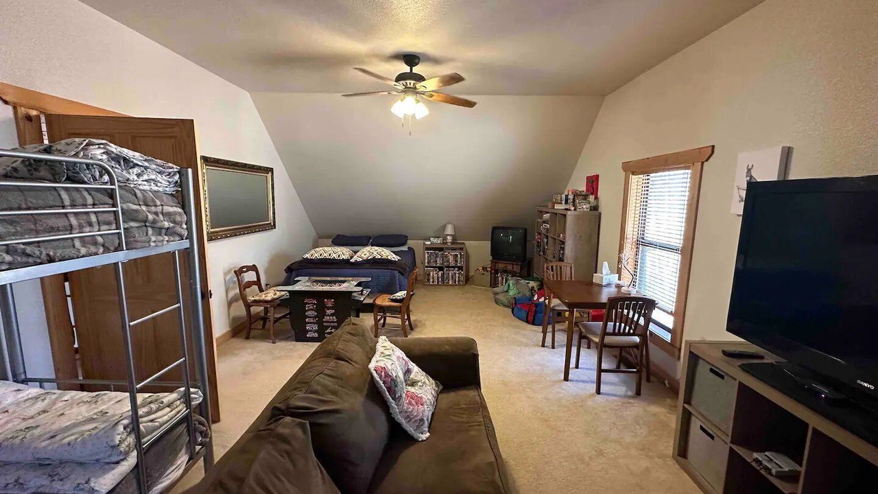 Photo of Livingroom in Winslow