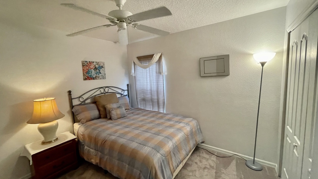 Photo of Bedroom in Sandy Ridge