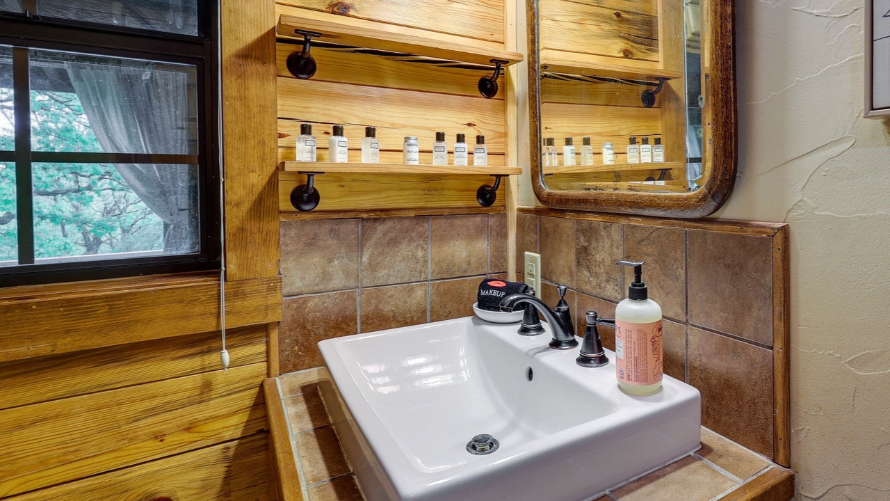 Photo of Bathroom in Sylvan Shores