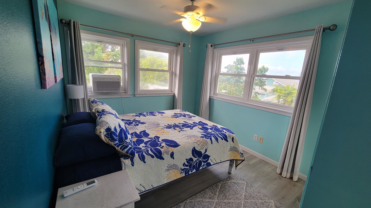 Photo of Bedroom in Lanikai