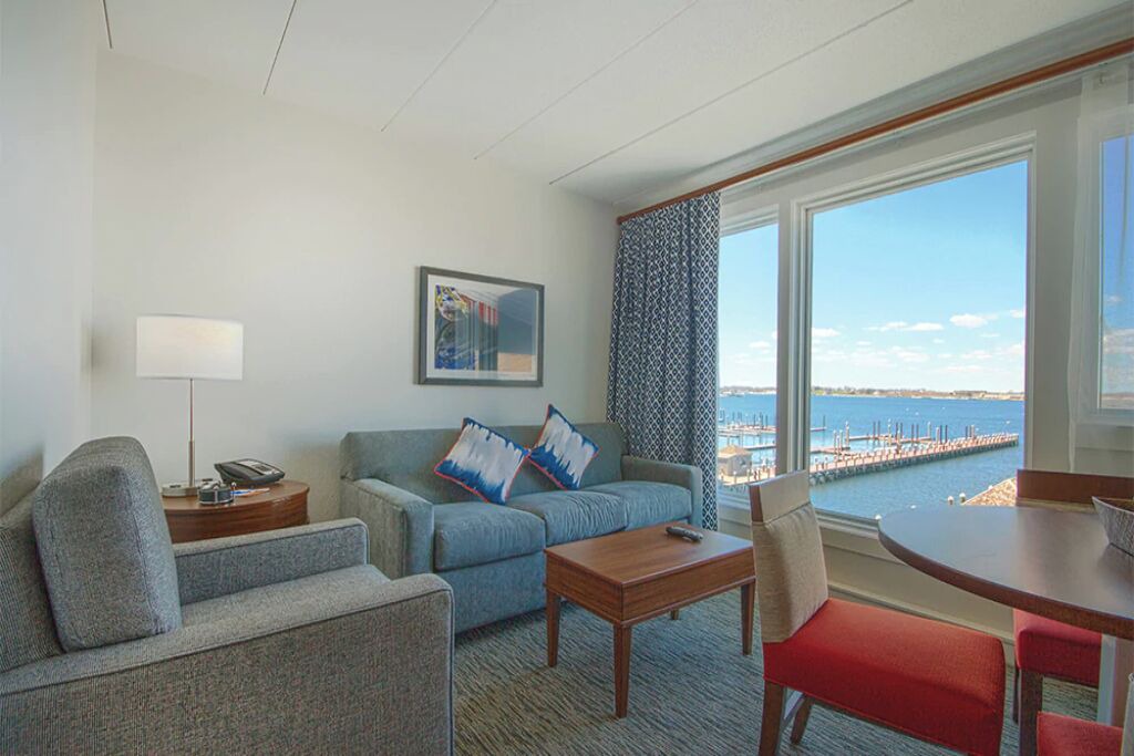 Photo of Livingroom in Historic Hill