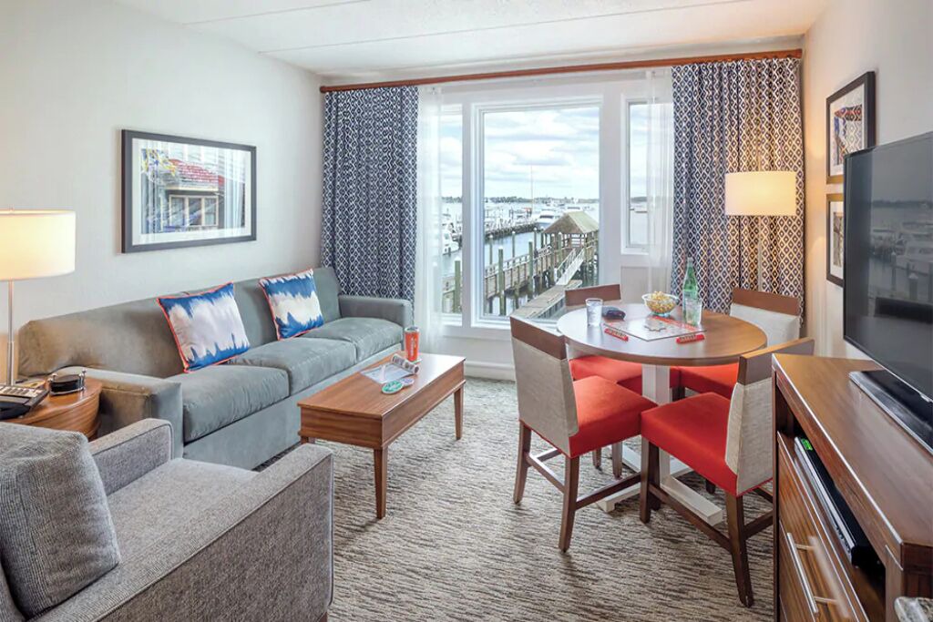 Photo of Livingroom in Historic Hill