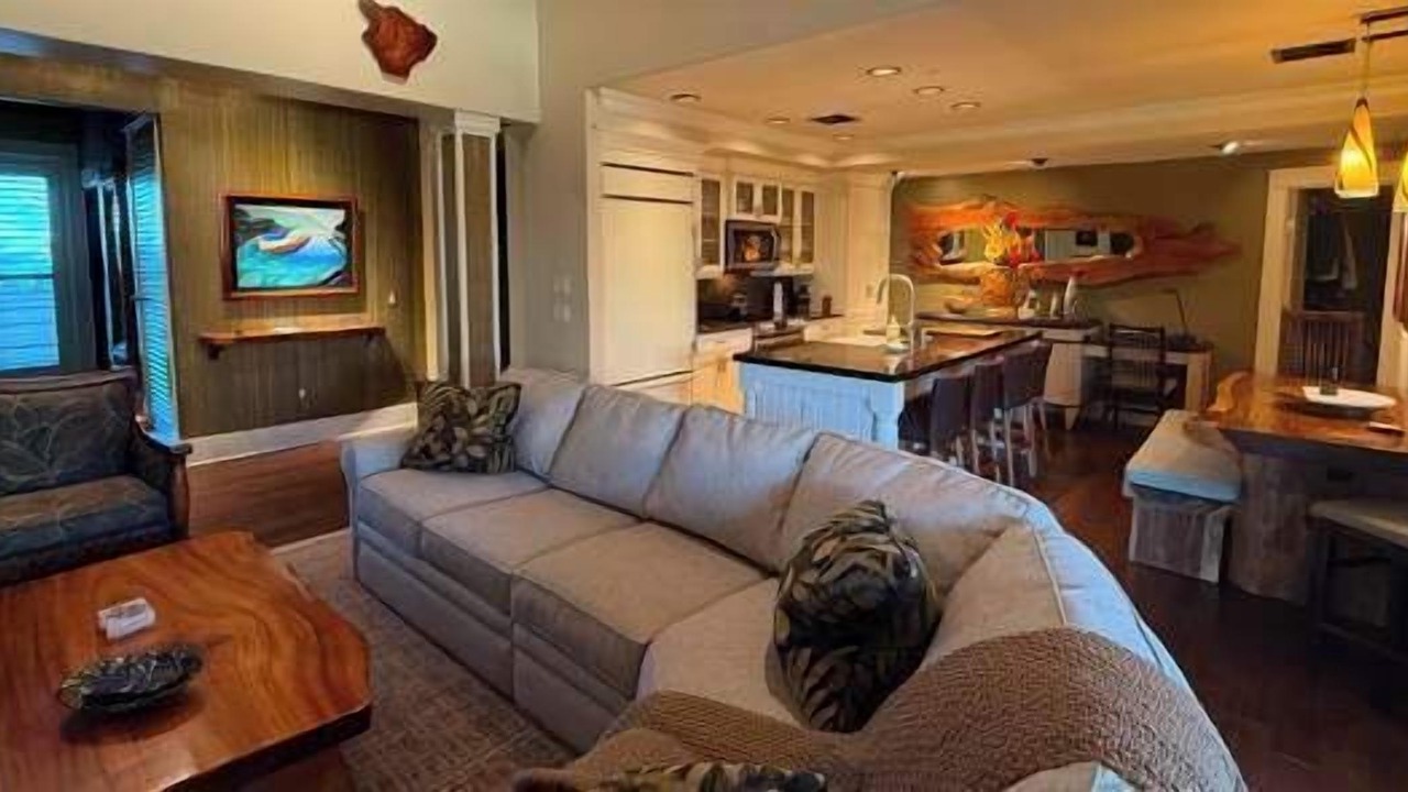 Photo of Livingroom in Poipu