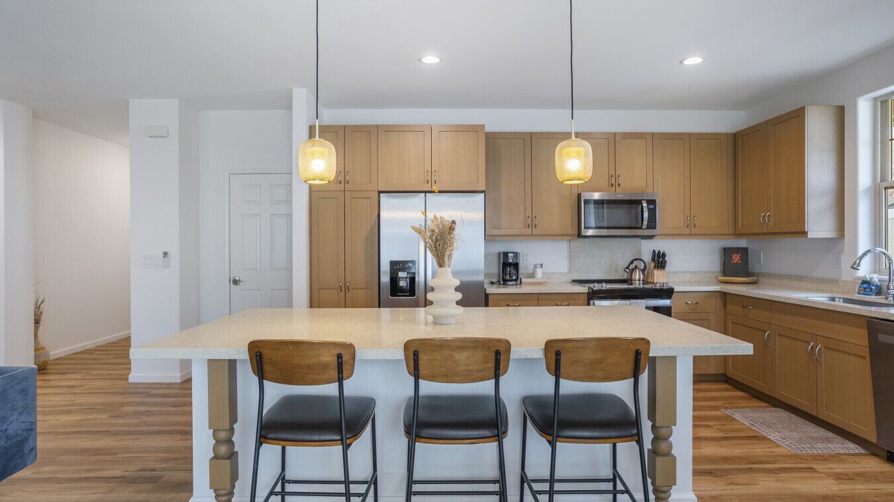 Photo of Kitchen in Makaha Valley