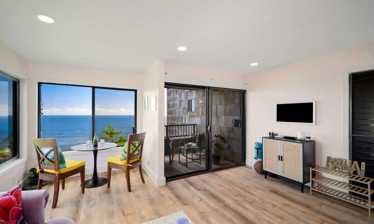 Photo of Livingroom in Princeville