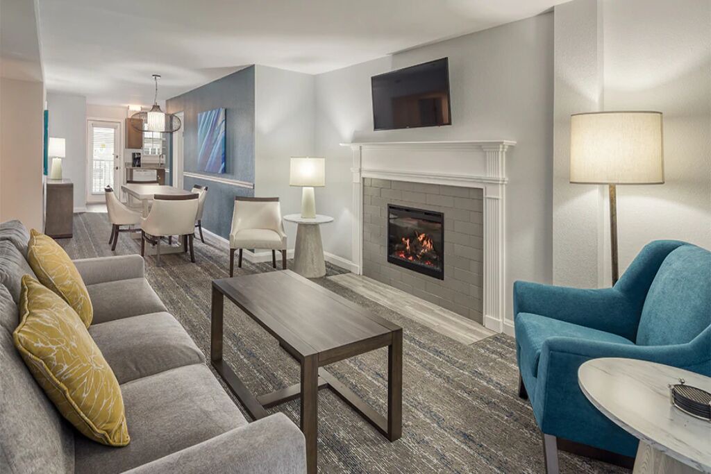 Photo of Livingroom in Historic Hill