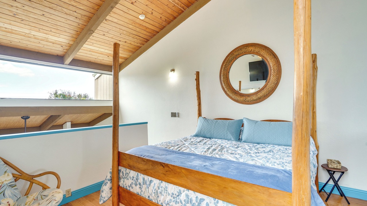 Photo of Bedroom in Historic Kailua Village