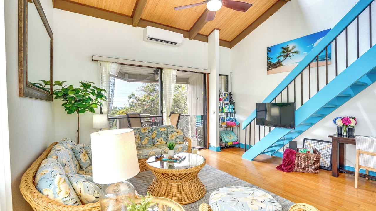 Photo of Livingroom in Historic Kailua Village