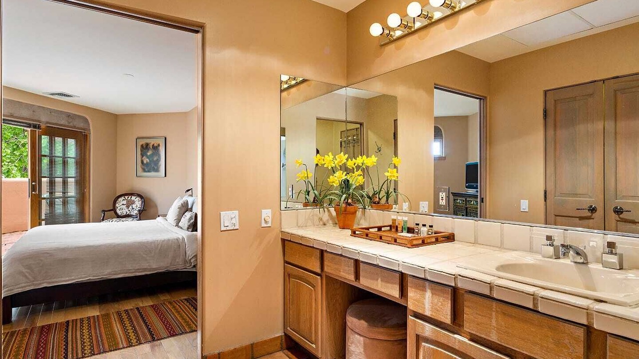 Photo of Bathroom in Quail Run