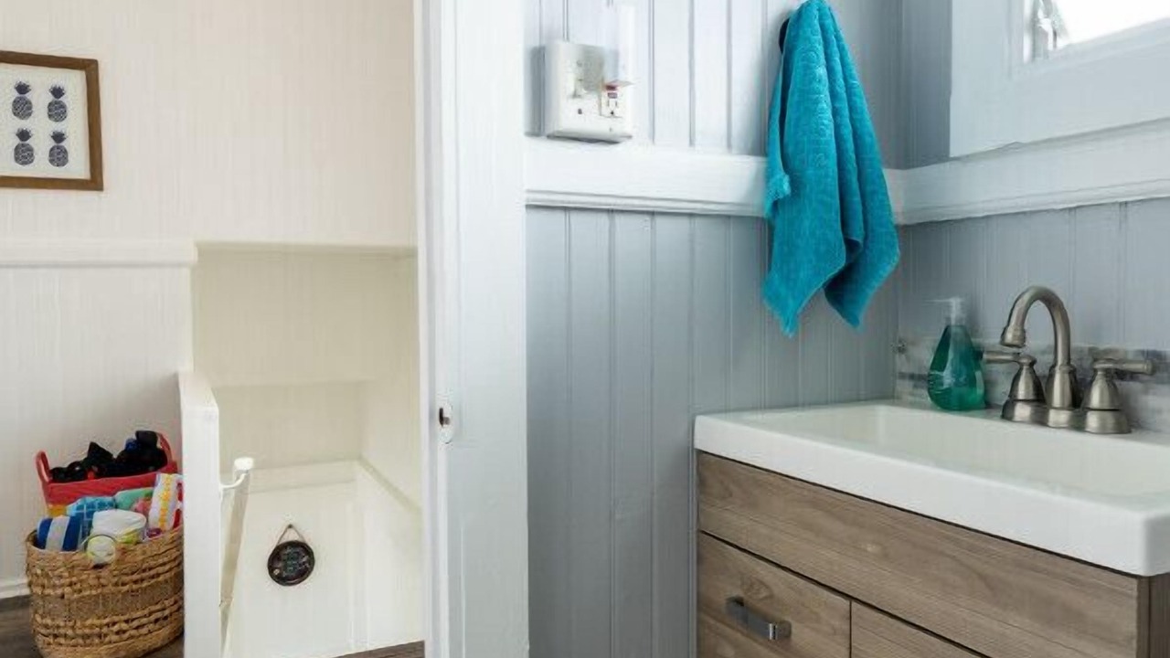Photo of Bathroom in Hilo