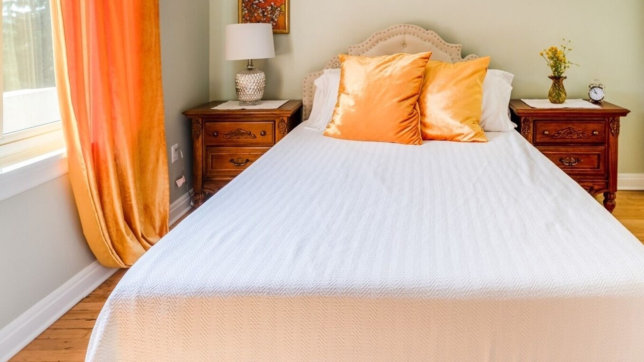 Photo of Bedroom in Drums