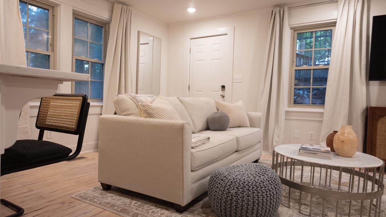 Photo of Livingroom in Fayetteville