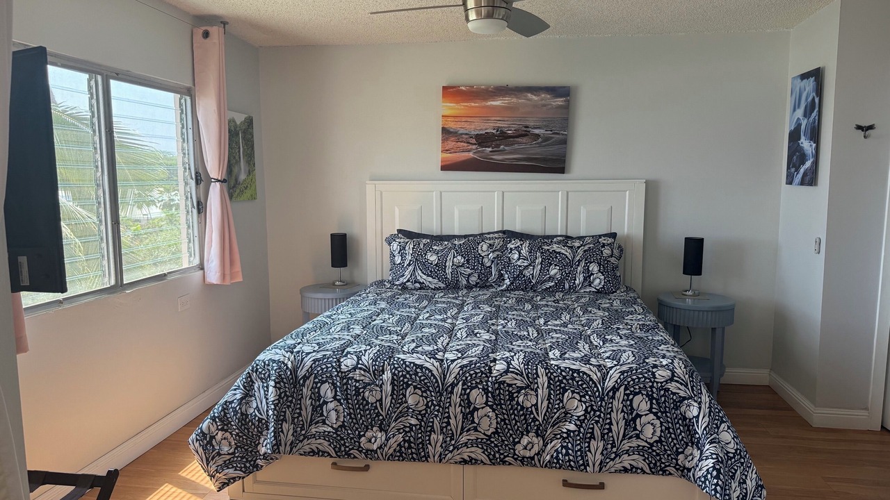 Photo of Bedroom in Historic Kailua Village