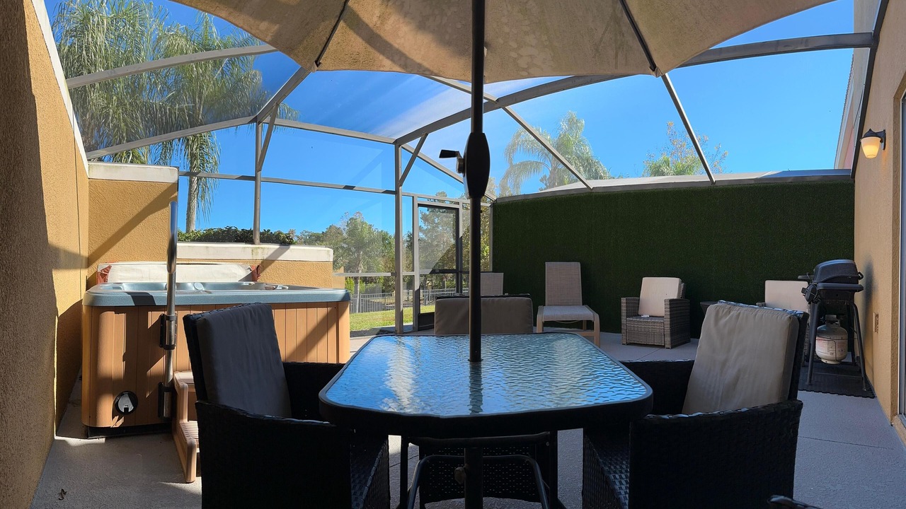 Photo of Outdoor in Sunset Lakes