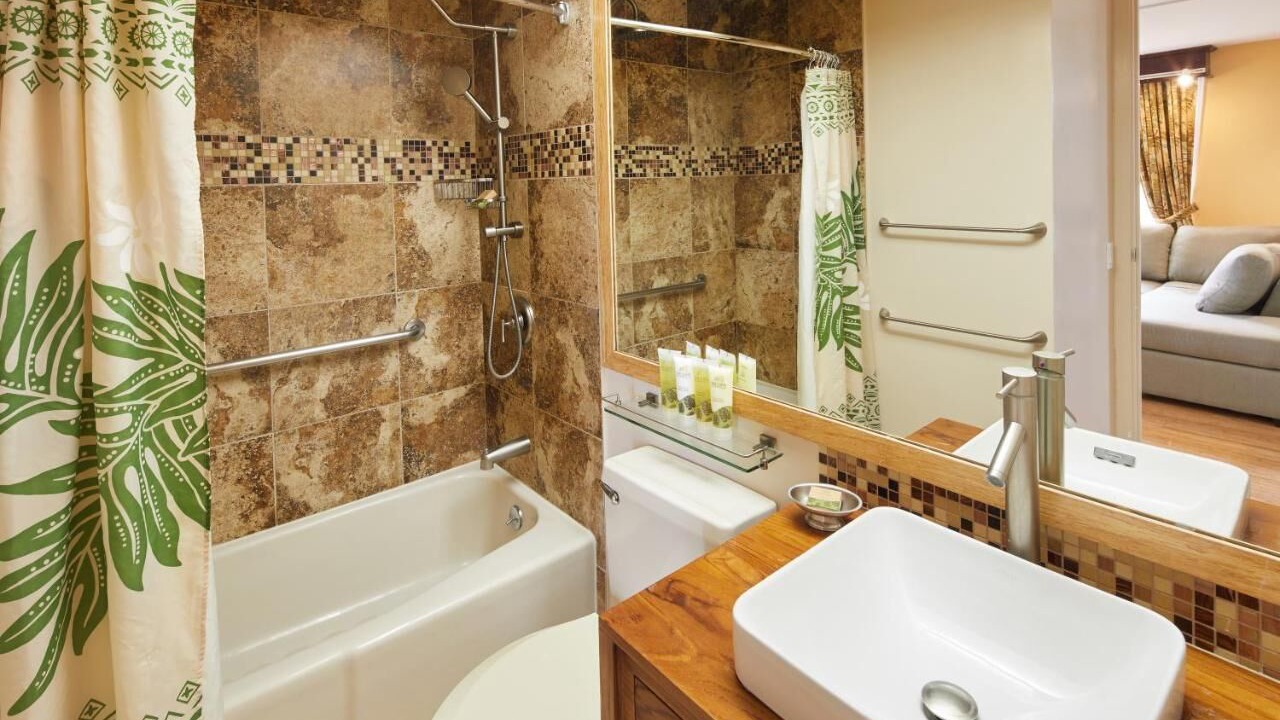 Photo of Bathroom in Princeville