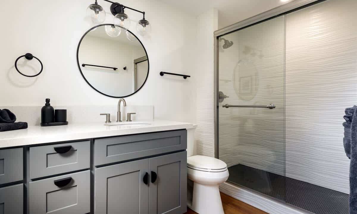 Photo of Bathroom in Maalaea