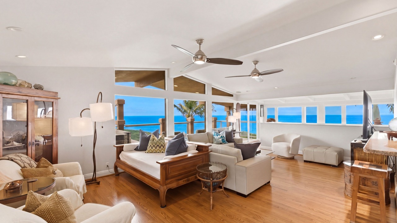 Photo of Livingroom in Kahala