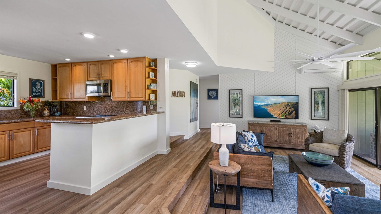 Photo of Livingroom in Princeville