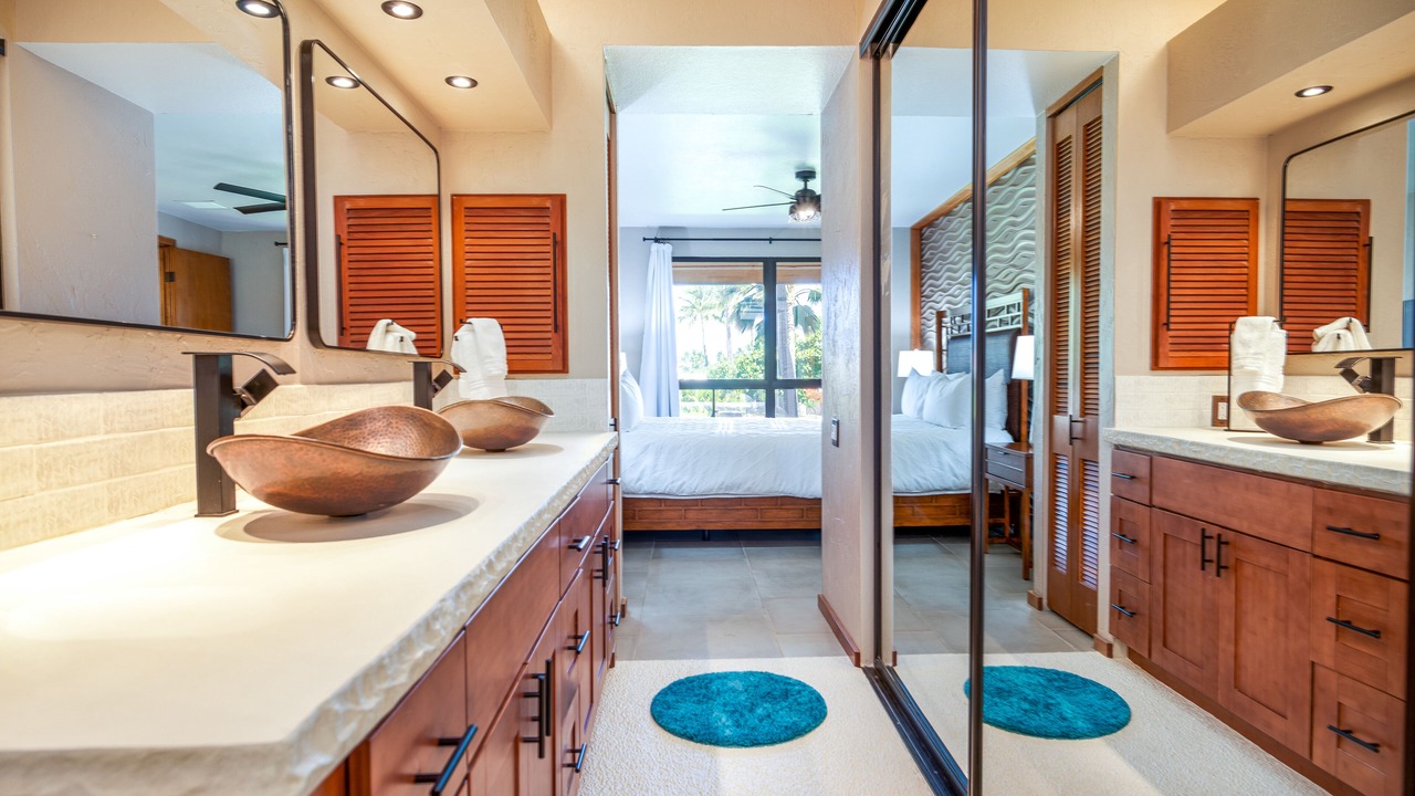 Photo of Bathroom in Waikoloa