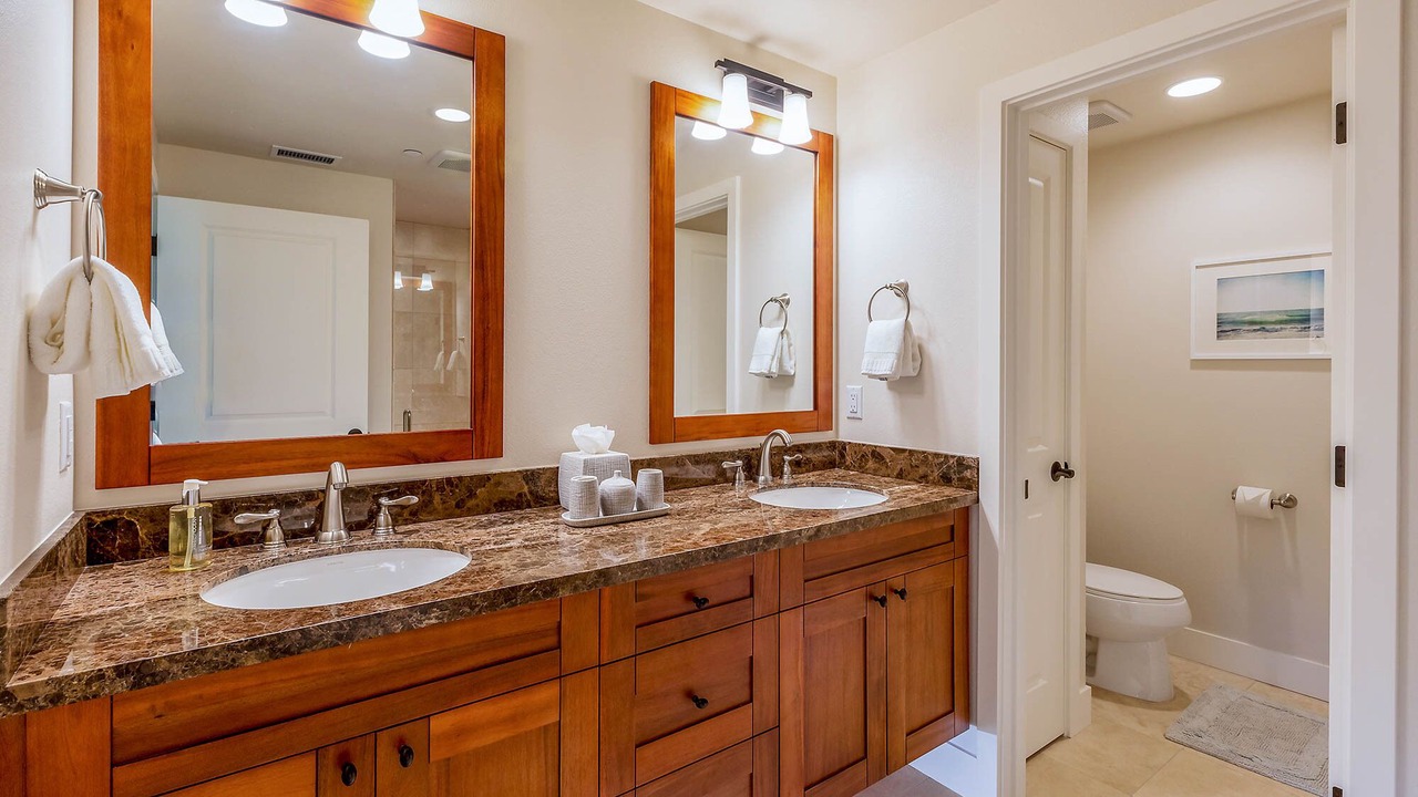 Photo of Bathroom in Poipu