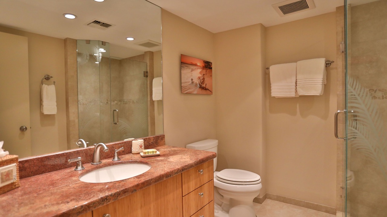 Photo of Bathroom in Wailea