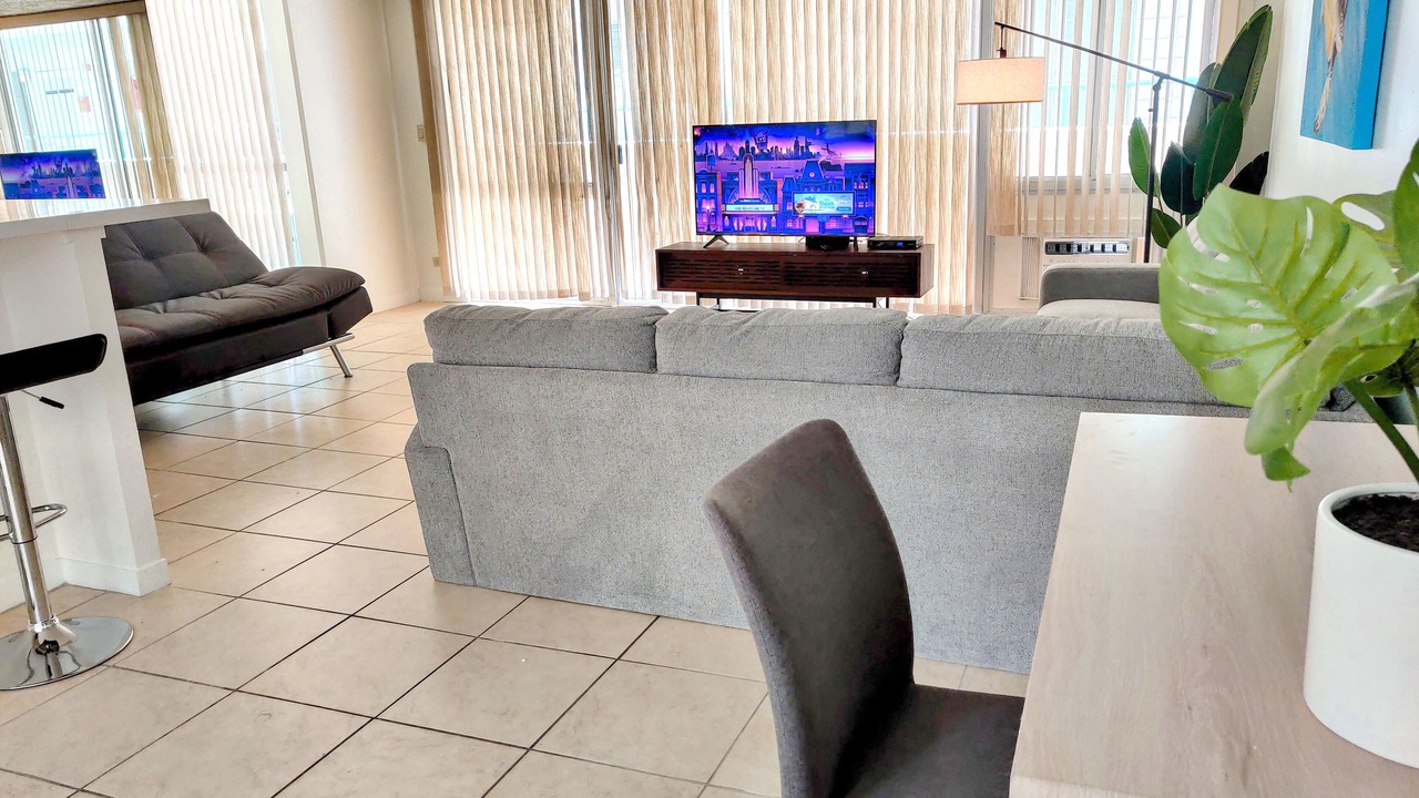 Photo of Livingroom in Diamond Head - Kapahulu - St. Louis