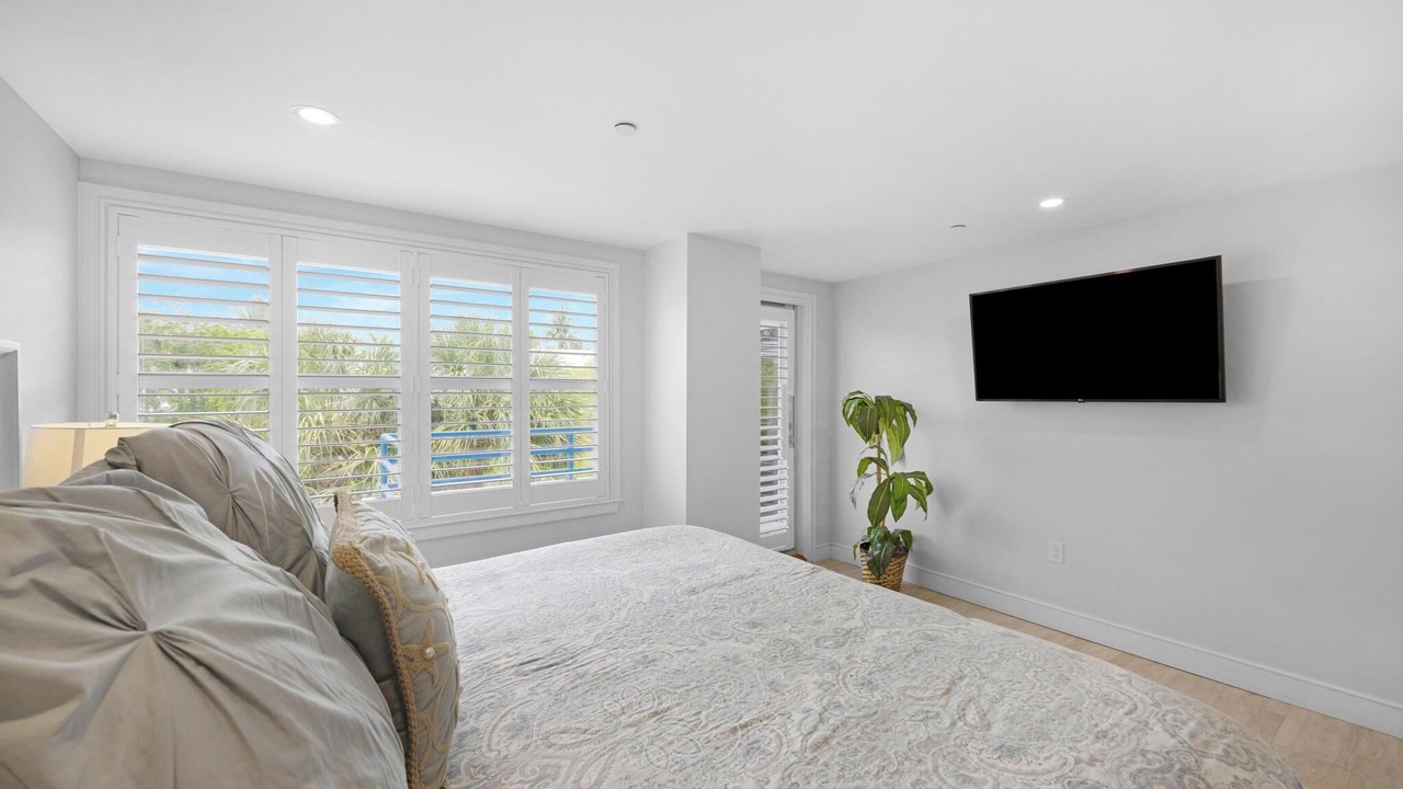 Photo of Bedroom in Truman Annex