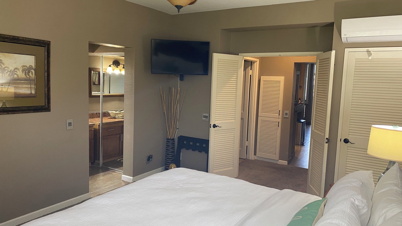 Photo of Bedroom in Wailea