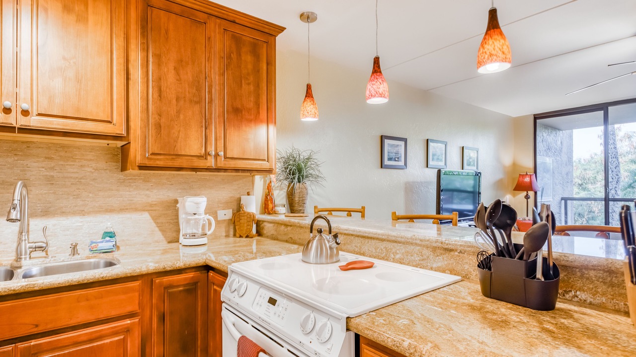 Photo of Kitchen in Historic Kailua Village
