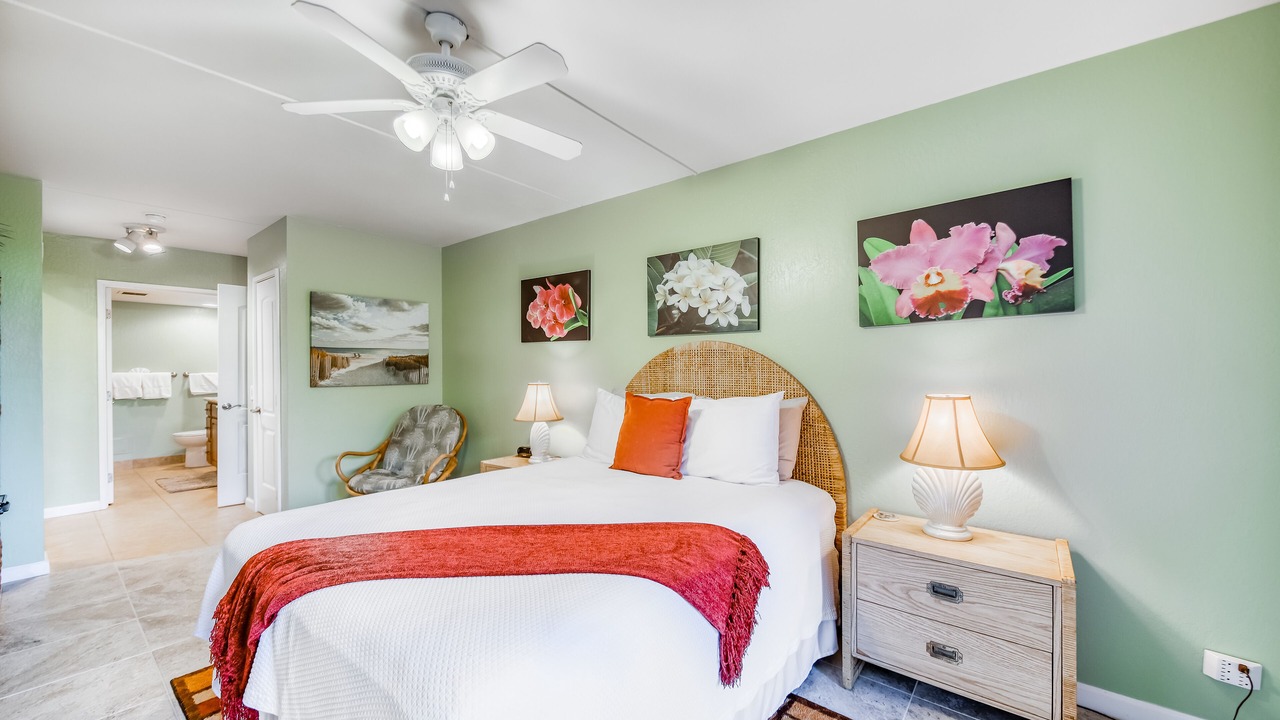 Photo of Bedroom in Historic Kailua Village