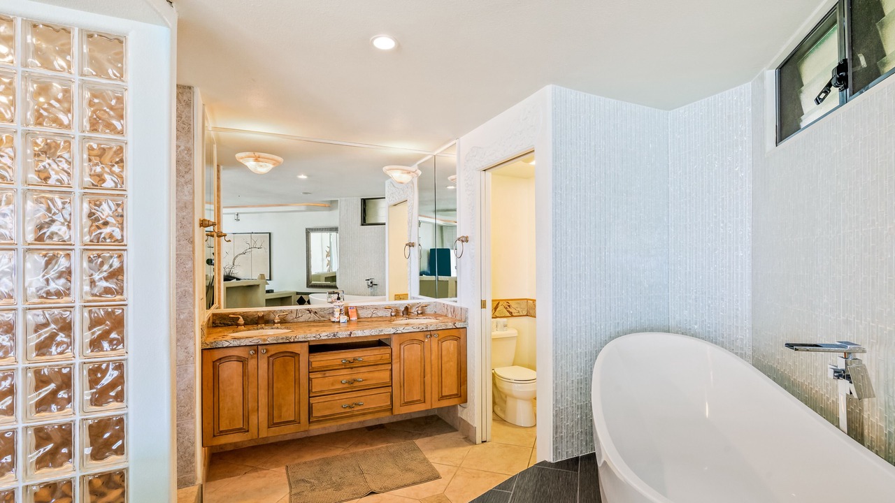 Photo of Bathroom in Princeville