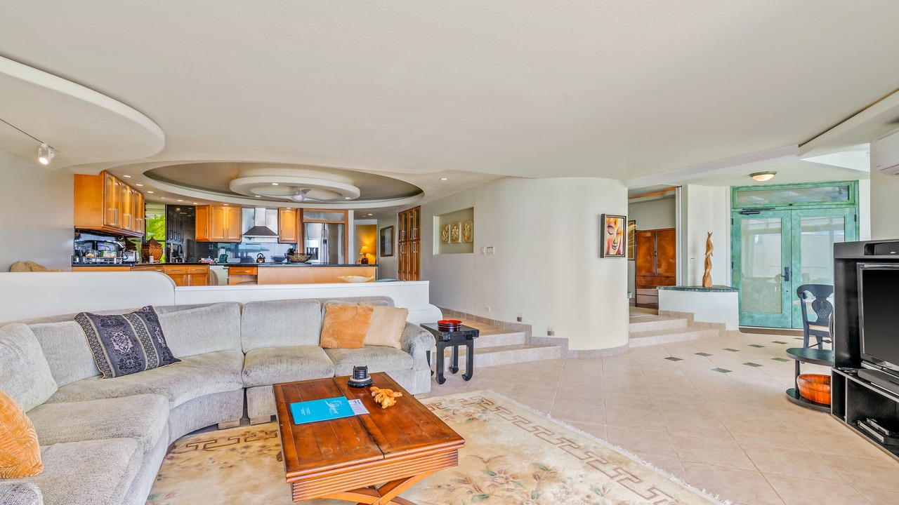 Photo of Livingroom in Princeville