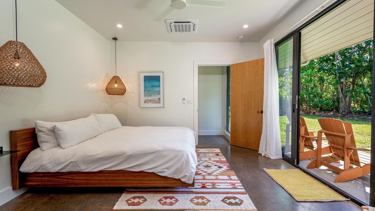 Photo of Bedroom in Queen Emmas Bluffs