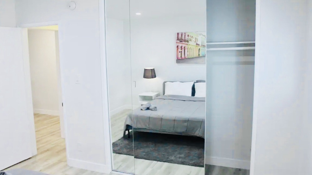 Photo of Bedroom in Carlson Park