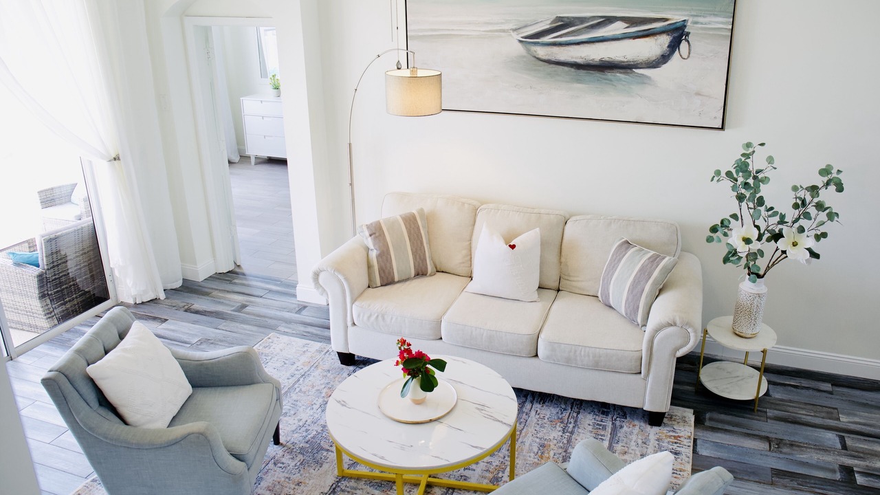 Photo of Livingroom in Davenport