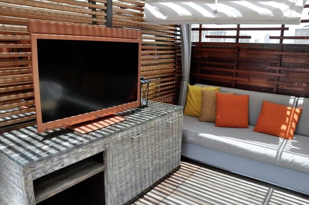 Photo of Livingroom in Waikiki