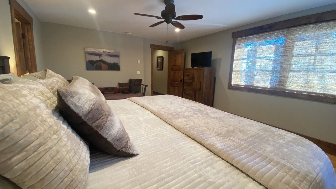 Photo of Bedroom in Mount Crested Butte