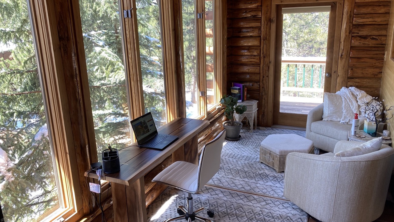 Photo of Bedroom in Woodland Park