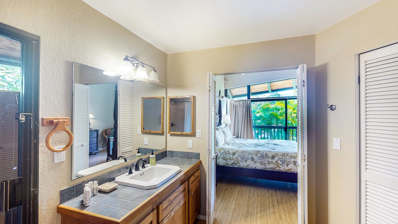 Photo of Bathroom in Princeville