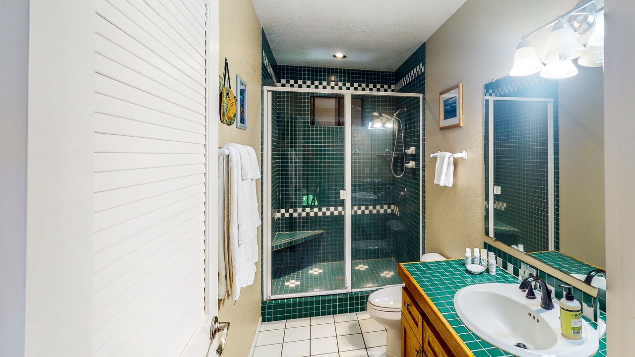 Photo of Bathroom in Princeville