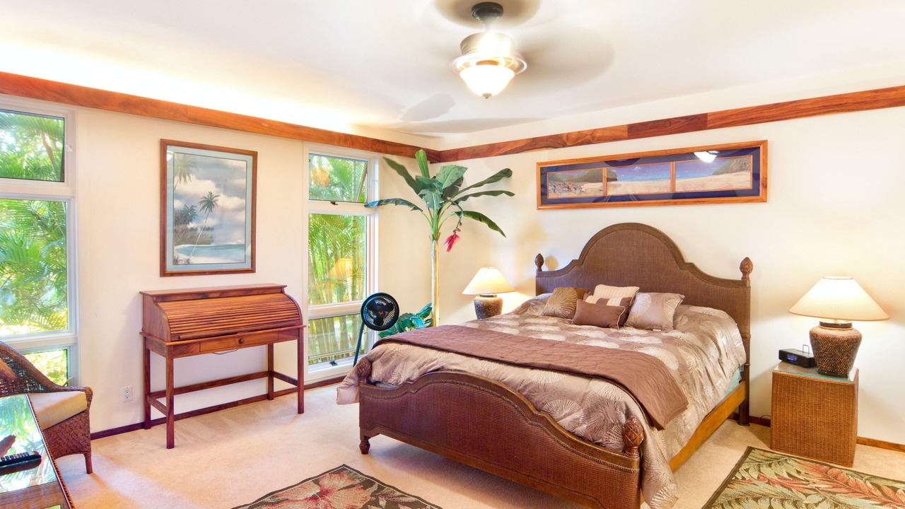 Photo of Bedroom in Poipu