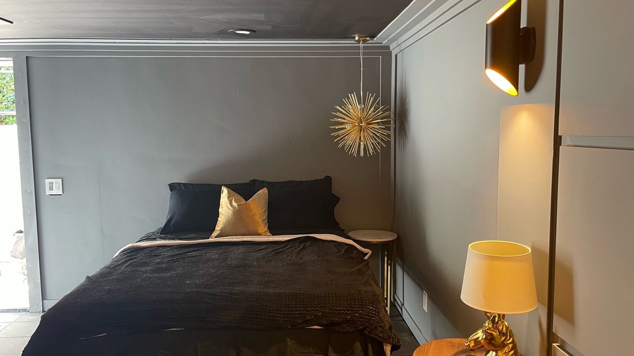 Photo of Bedroom in Hollywood