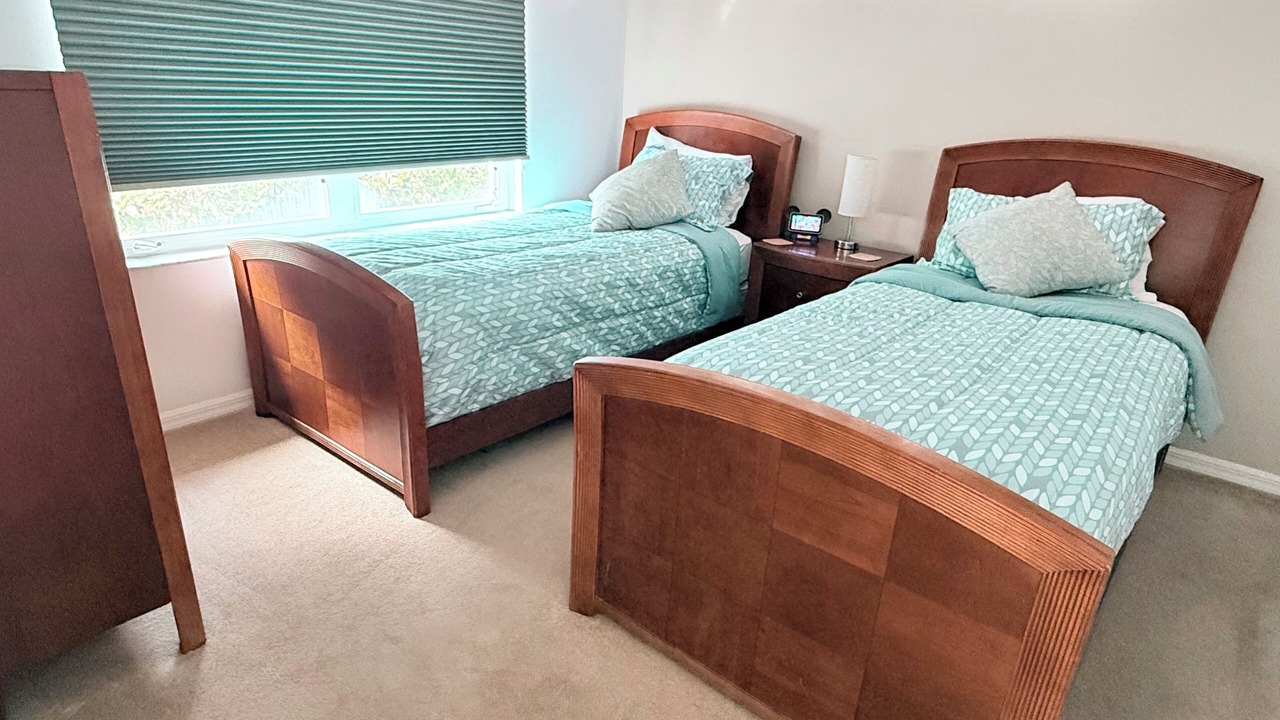 Photo of Bedroom in Sunset Lakes