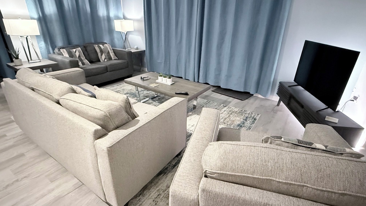 Photo of Livingroom in Sunset Lakes