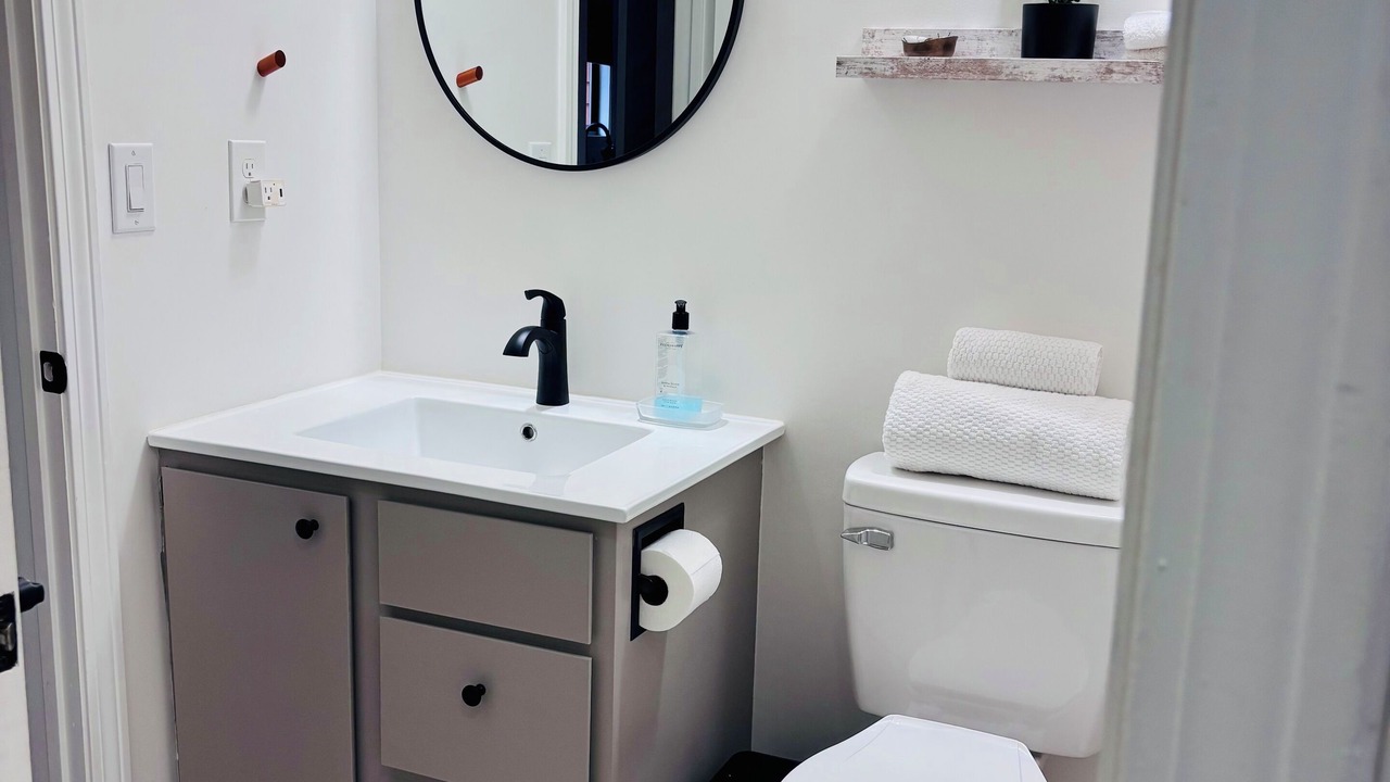 Photo of Bathroom in Hendersonville