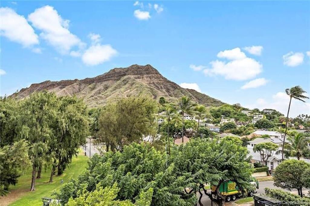 Photo of Others in Diamond Head - Kapahulu - St. Louis