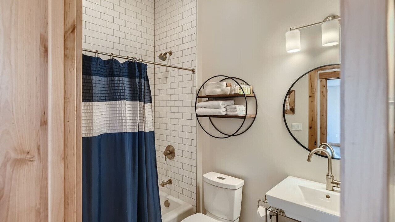 Photo of Bathroom in Silverthorne