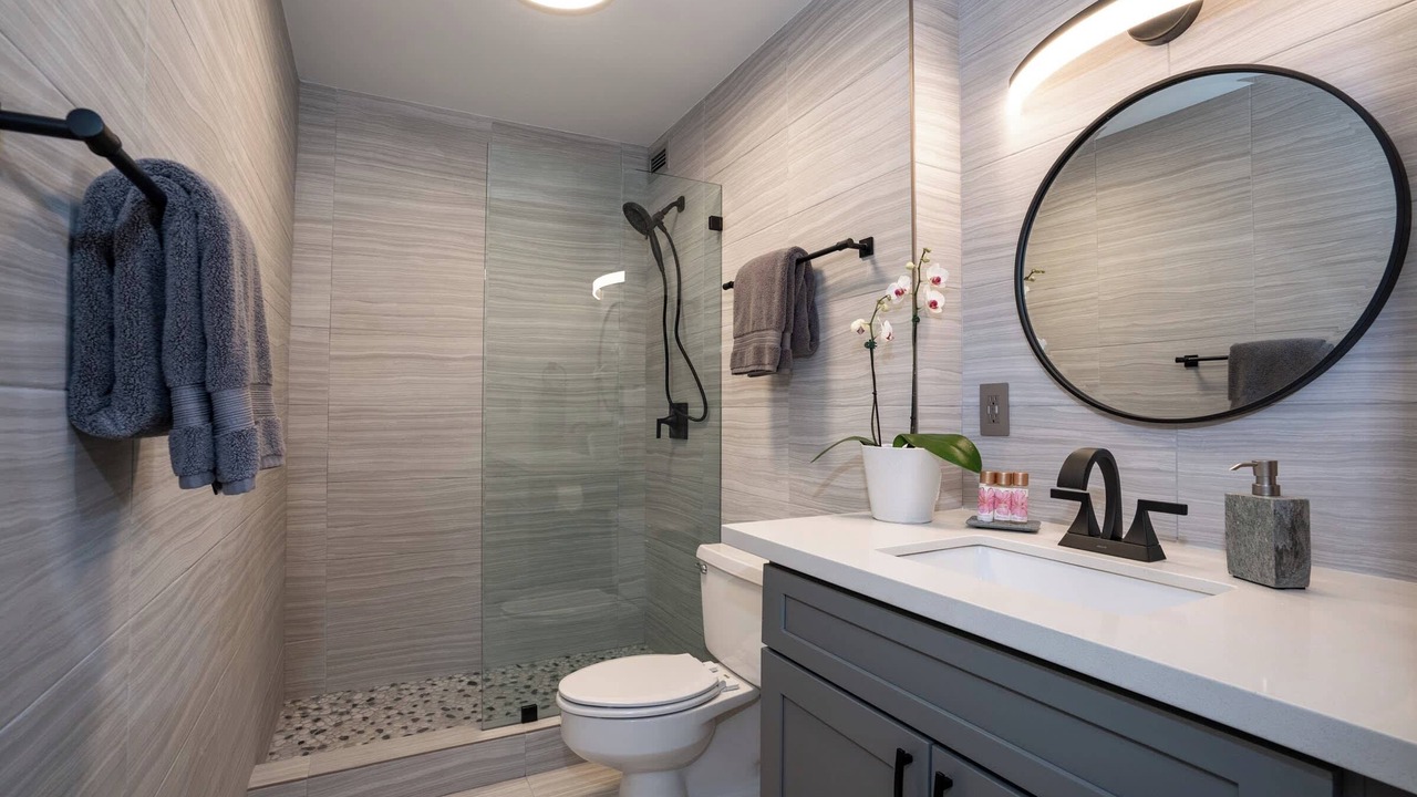 Photo of Bathroom in Kihei