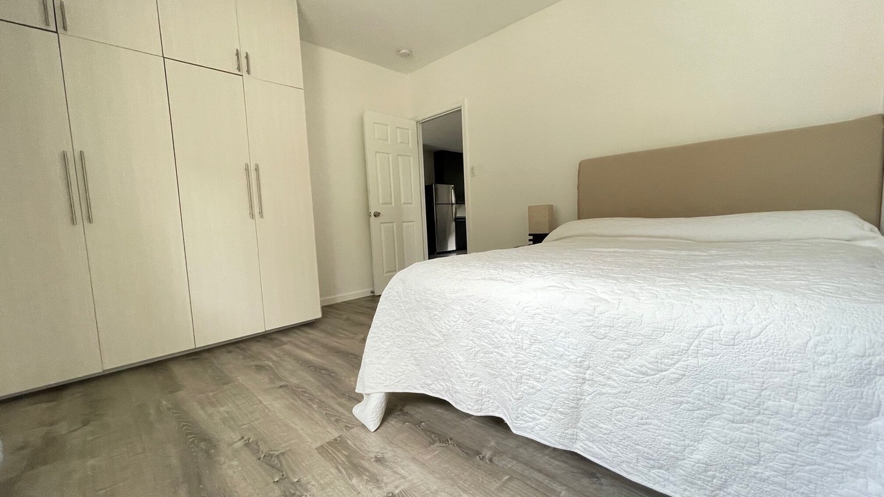 Photo of Bedroom in Eastern Honolulu