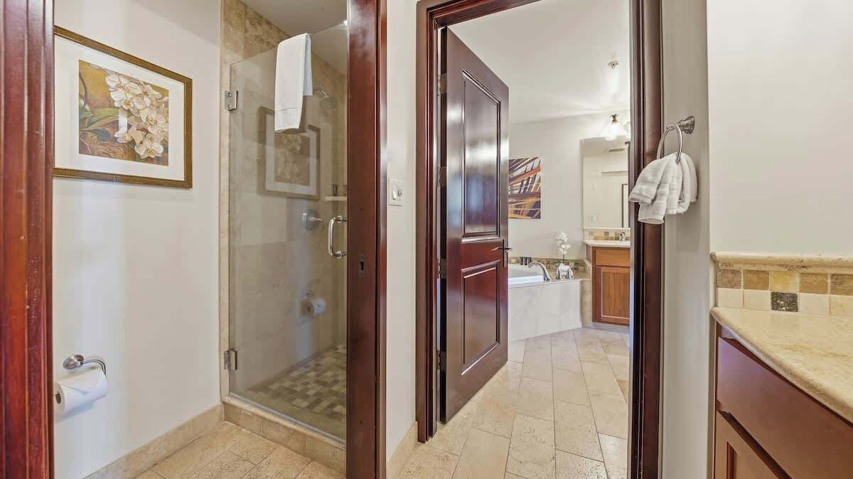 Photo of Bathroom in Wailua